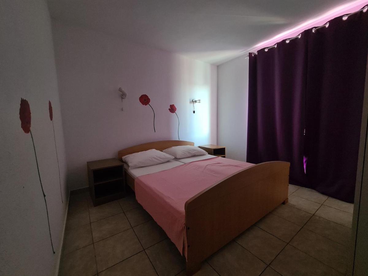 Apartments Niko Trogir Ngoại thất bức ảnh